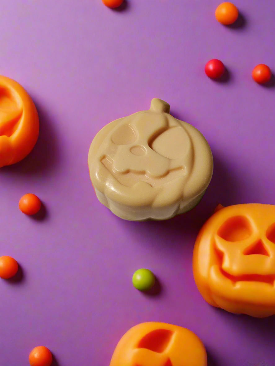 SPOOKY HALLOWEEN SOAPS